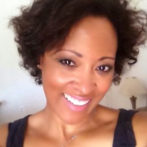 Meet your Posher, Kendra